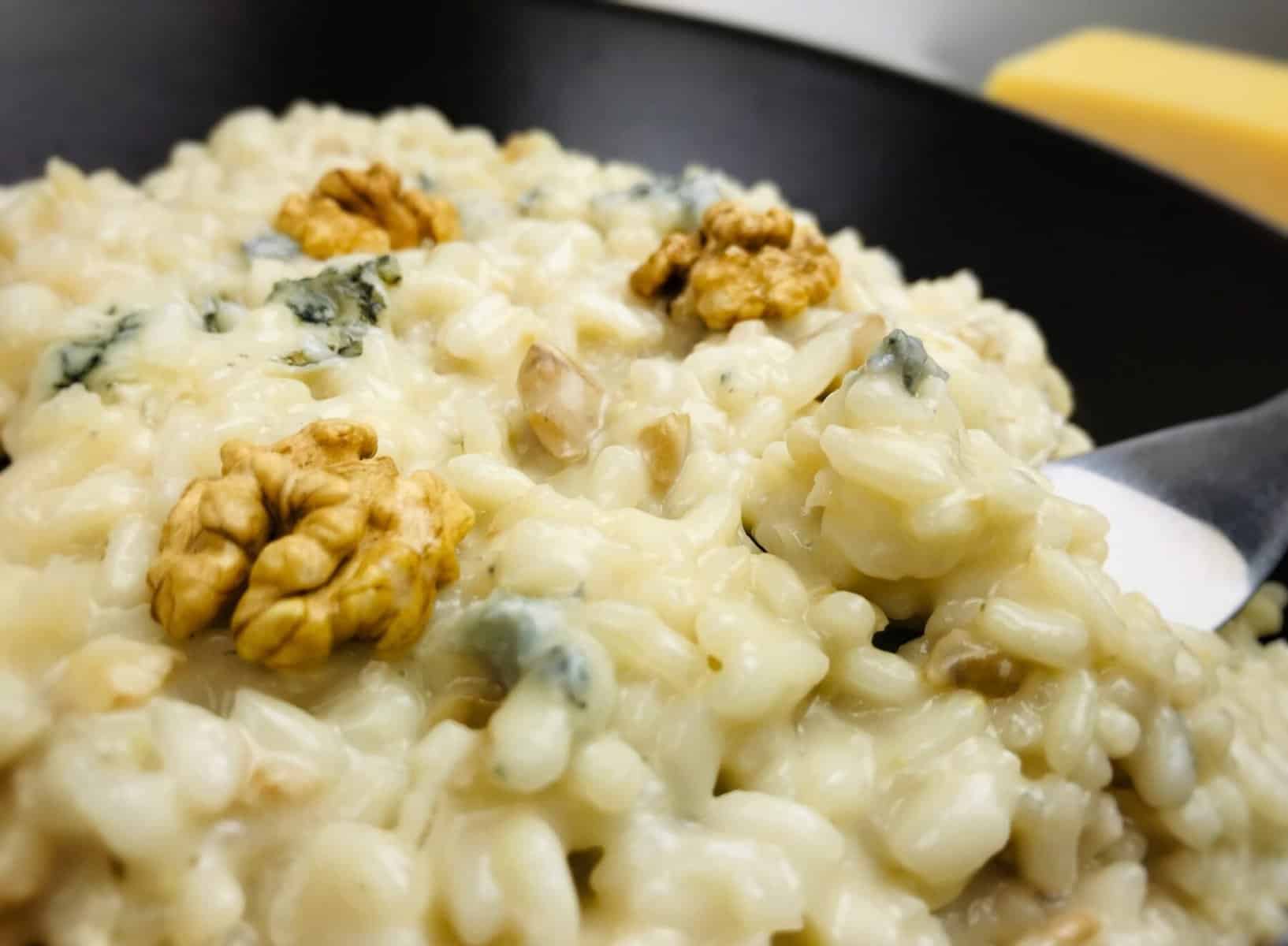 Risotto cu gorgonzola și nuci